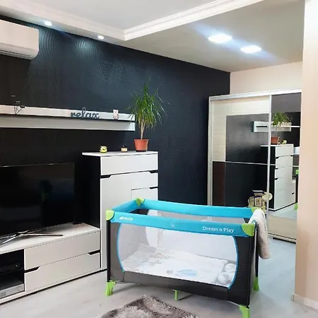 Apartment H29 Vivien Apartman *