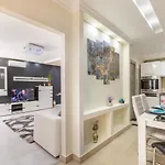 H29 Vivien Βουδαπέστη